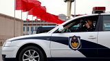 Aracın içinden fotoğraf çeken Çin polisi