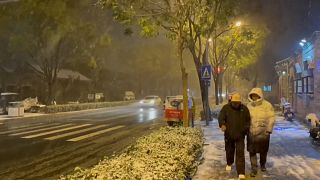 برف پاییزی پکن را غافلگیر کرد