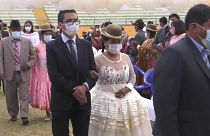 Unas 30 parejas se casaron en esta ceremonia masiva, 6/11/2021, La Paz, Bolivia
