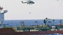 Έλεγχος εμπορικού πλοίου από δυνάμεις της ΕΕ ανοιχτά της Λιβύης