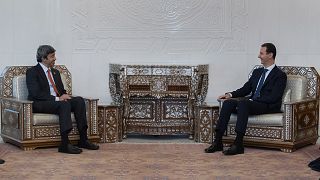 الرئيس السوري بشار الأسد ووزير الخارجية الإماراتي  عبد الله بن زايد آل نهيان