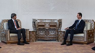 BAE Dışişleri Bakanı Nahyan ile Suriye Devlet Başkanı Esad