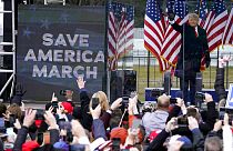 Le président Donald Trump s'adressant à la foule près du Capitole, à Washington, le 6 janvier 2021, archives