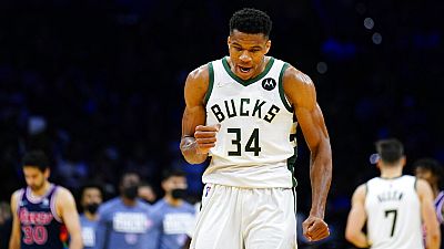 NBA : Embiid absent, Giannis déroule