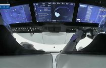 شاهد: أربعة رواد فضاء يقلعون إلى محطة الفضاء الدولية في مركبة سبايس إكس
