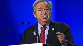 António Guterres usou na lapela um pin que apela ao compromisso pela meta de um aumento máximo de 1,5ºC até 2030