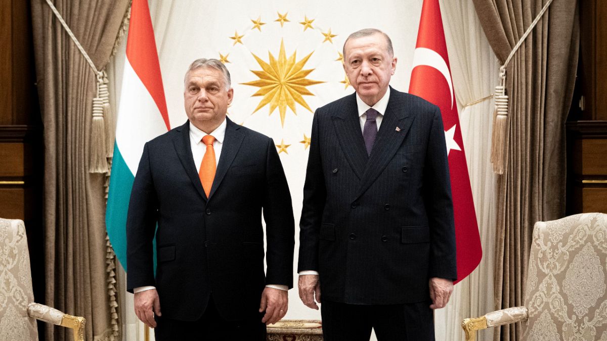 rbán Viktor kormányfő és Recep Tayyip Erdogan török elnöktalálkozója az ankarai elnöki palotában 2021. november 11-én