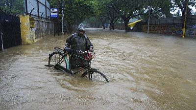 دست‌کم ۴۱ کشته در پی بارش شدید باران در هند و سریلانکا