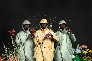 Omar Victor Diop, Allegoria 3, 2021, Pigment Inkjet on paper, 80 x 121 cm