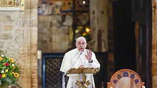 El papa visita Asís a escasas horas de la Jornada Mundial de los Pobres