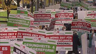 Австрия собирается ввести локдаун для непривитых по всей стране
