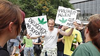 Митинг за легализацию конопли в Берлине.
