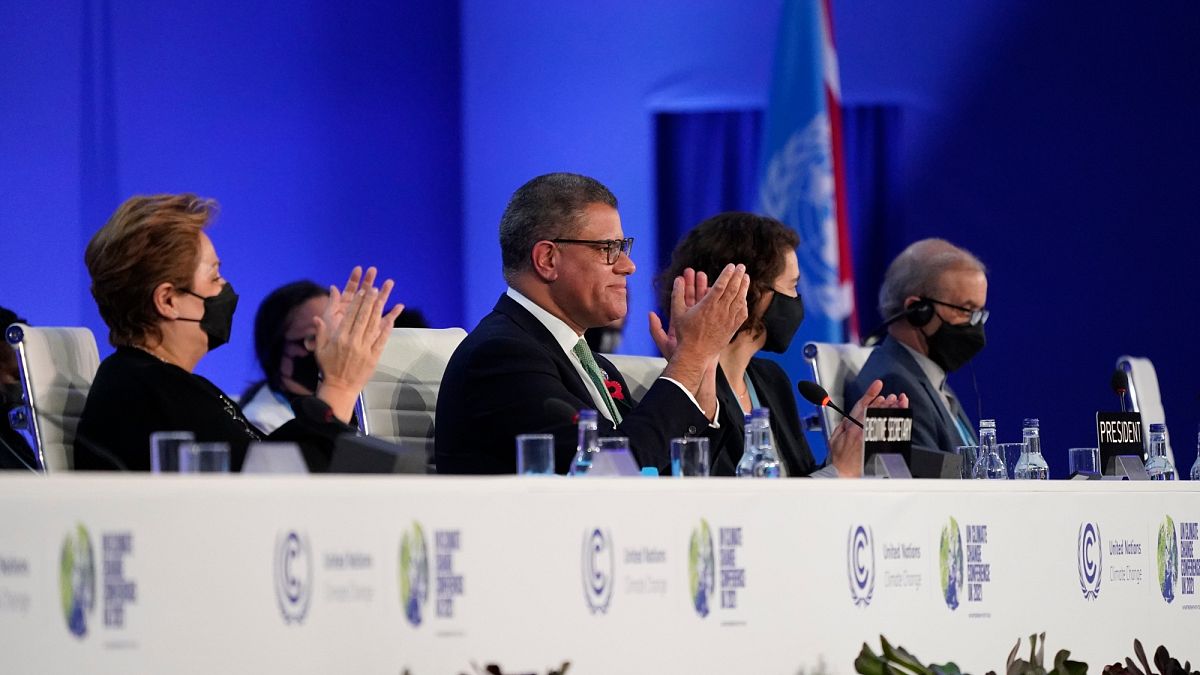COP26 Başkanı Alok Sharma anlaşmaya varılmasını alkışladı