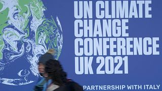 Résztvevők érkeznek a COP26 klímakonferenciára Glasgowban