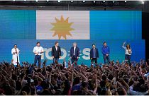 تحالف يسار الوسط بزعامة الرئيس الأرجنتيني ألبرتو فرنانديز
