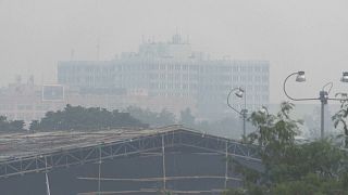 الهند تعلن إغلاق مدارس نيودلهي أسبوعا كاملا بسبب التلوث