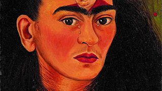 Autorretrato de Frida Kahlo en subasta por 30 millones de dólares, un récord latinoamericano