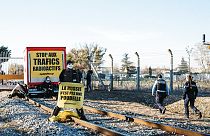 Des militants de Greenpeace à Pierrelate dans le Sud de la France (16/11/21)