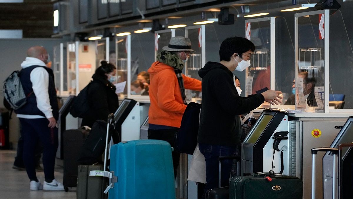 إجراءات أوروبية جديدة تجاه المسافرين البريطانيين والأمريكيين والأستراليين القادمين إلى دول التكتّل اعتباراً من العام 2021