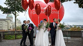 في يوم الاستفتاء الوطني على زواج المثليين، في العاصمة السويسرية برن في 26 سبتمبر 2021