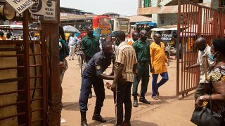 L'Ouganda toujours choquée par les explosions à Kampala