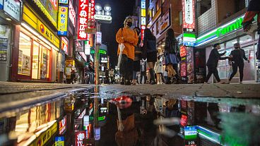 Tokyo'nun Shibuya caddesi
