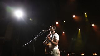 Bongeziwe Mabandla chante le blues sud-africain