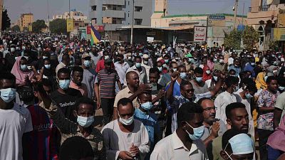 تصاویری از تظاهرات سودان؛ ۴۰ نفر در اعتراض به کودتاگران کشته شده‌اند
