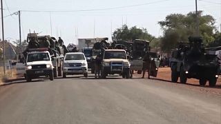 Burkina Faso: French military convoy blocked by protesters