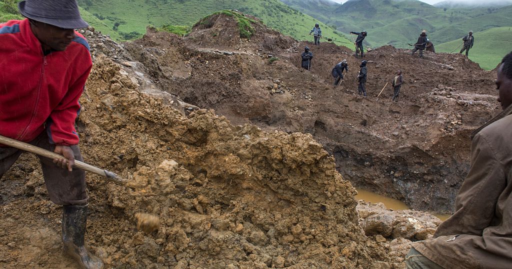 DRC: One policeman killed, Five Chinese kidnapped in gold mine attack