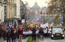 Manifestation à Bruxelles pour défendre les libertés après de nouvelles mesures anti-Covid