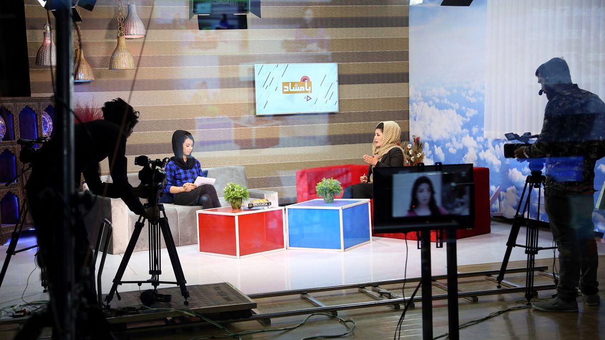 Afganistan'da yayın yapan Zan (kadın) TV (arşiv) 