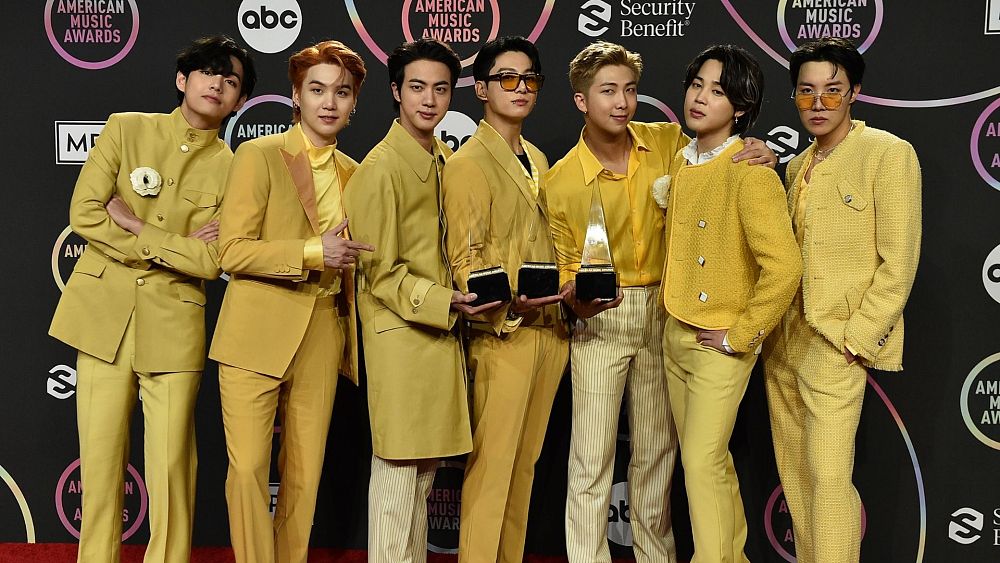 Smooth like Butter: K-Pop kings BTS storm American Music Awards with 3 ...