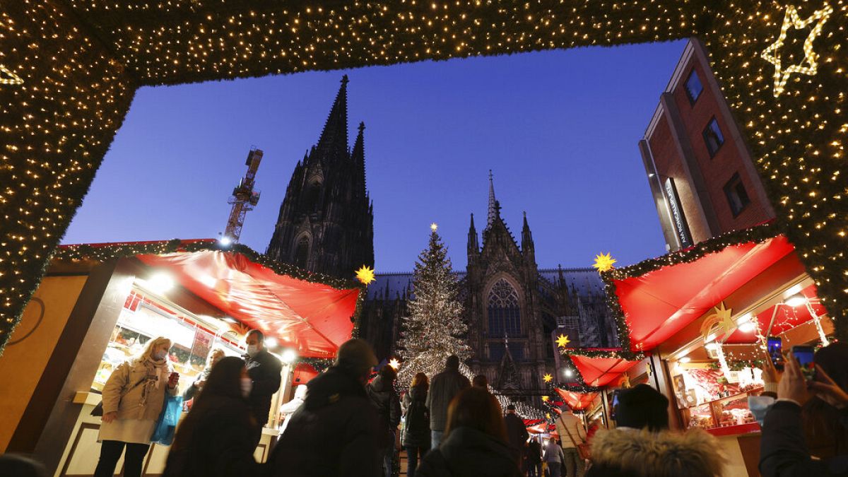 Weihnachtsmarkt in Köln am 22. November 2021