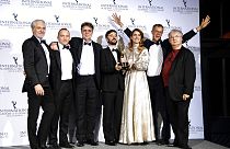 Les créateurs de la série "Dix pour cent", rebaptisée "Call my agent", reçoivent le prix de la meilleure comédie, aux International Emmy awards