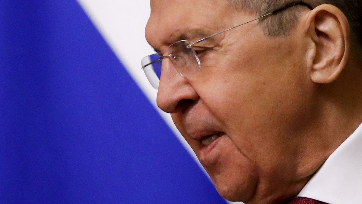 Министр иностранных дел России Сергей Лавров обвиняет западные страны