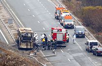 Tres días de luto por el trágico accidente de autobús que ha calcinado 45 vidas en Bulgaria