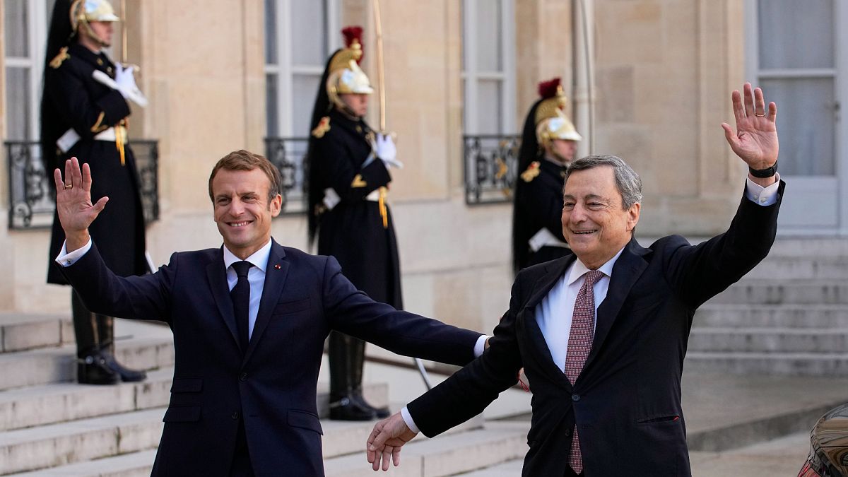 Fransa Cumhurbaşkanı Emmanuel Macron (sol), İtalya Başbakanı Mario Draghi / Paris / 12 Kasım 2021