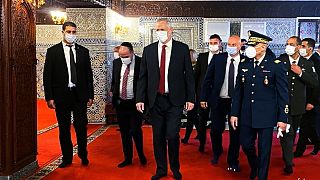 وزیر دفاع اسرائیل پیش از دیدار با همتای مراکشی‌اش با حضور در مقبره پدربزرگ پادشاه حاکم، به او ادای احترام کرد