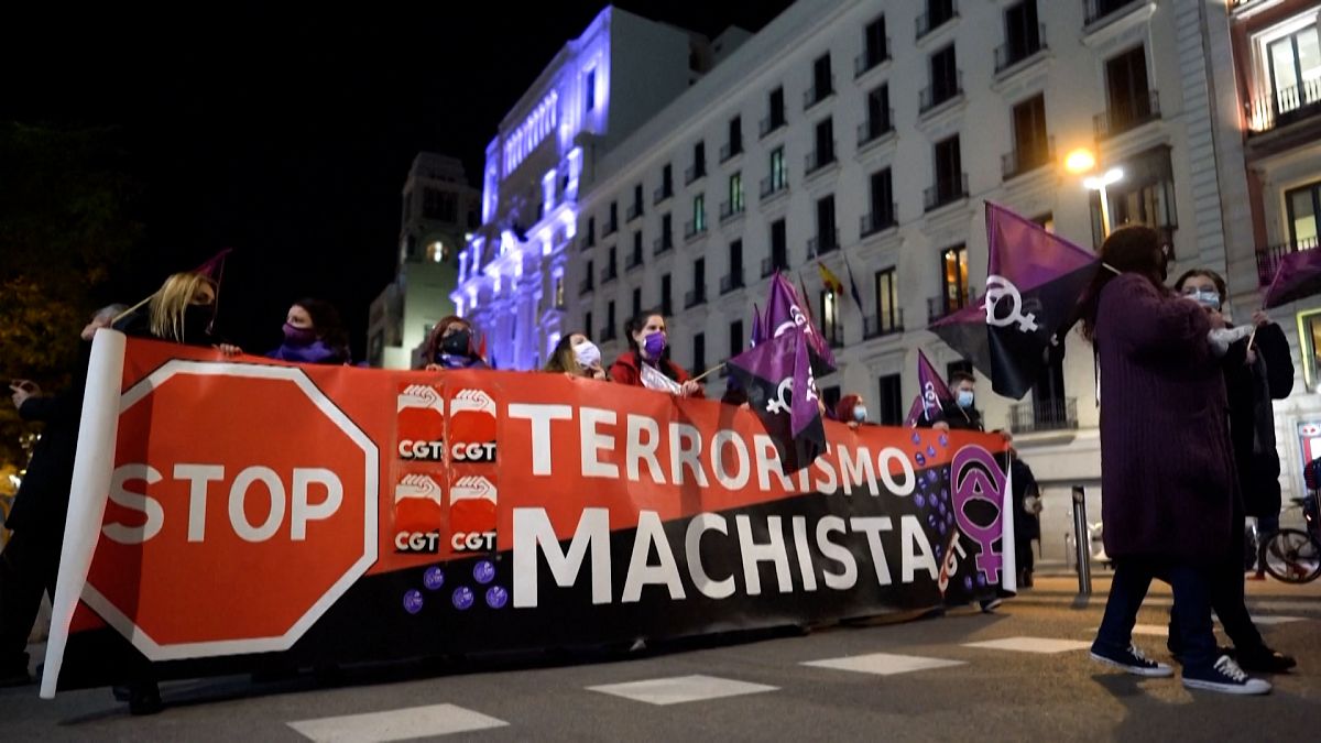 شاهد: غضب النساء في مدريد ضد العنف الذي يطالهن