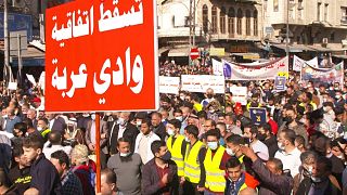 مظاهرات في عمان ضد صفقة الطاقة بين إسرائيل والأردن.
