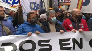A saját biztonságukért tüntettek a spanyol rendőrök Madridban 