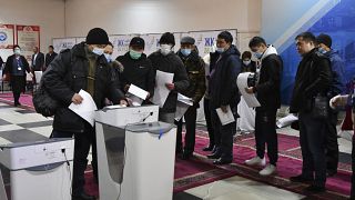Избирательный участок в Бишкеке