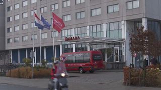  Dutch police arrest couple who escaped from quarantine hotel