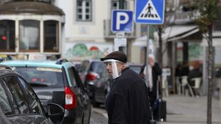 Portugal reimpone restricciones a los viajes. ¿Le seguirán otros países?