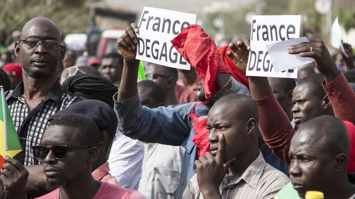 'Fransa çık git' - Mali'de Fransa karşıtı protesto