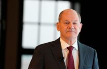 Almanya'da koalisyon hükümetinde başbakanlık görevini üstlenecek Olaf Scholz