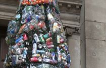 Un sapin de Noël en déchets à Londres