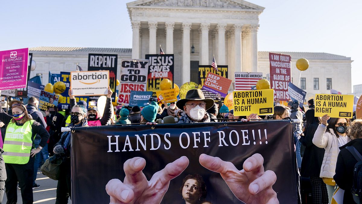 تظاهرات مخالفان سقط جنین در برابر ساختمان دیوان عالی ایالات متحده آمریکا
