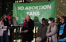Supremo sinaliza vontade de revogar lei do aborto nos EUA